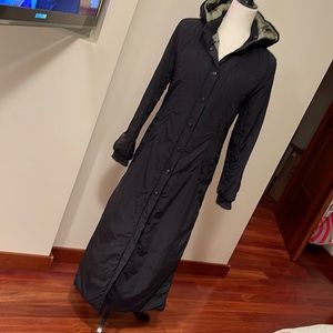 Awesome, black COP COPINE long coat..  size 39